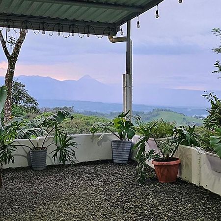 Cabana Colibri Daire Quesada  Dış mekan fotoğraf